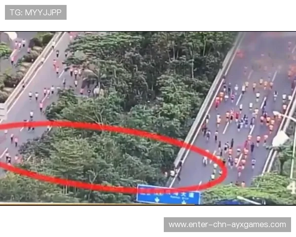 马拉松比赛领跑车故障，选手全靠自觉不抄近道