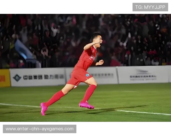 反越位单刀进球成为赛后集锦热搜榜首，受关注引发热议！