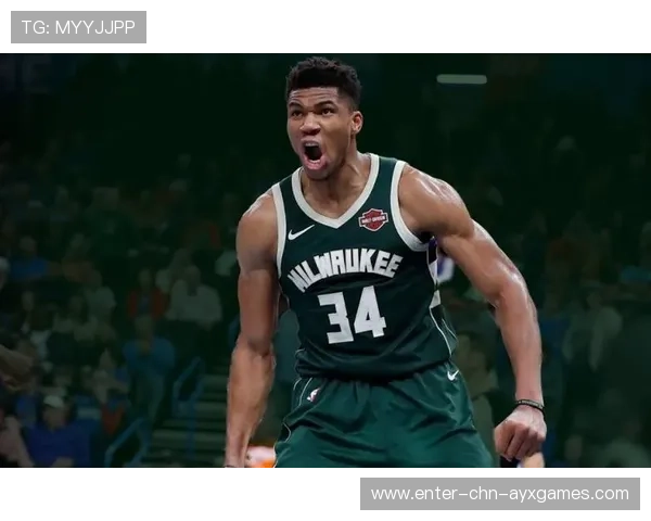 字母哥低位碾压进攻连拿 8 分，雄鹿打出高潮